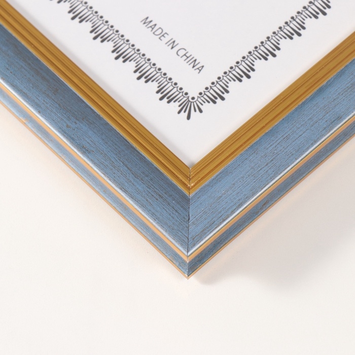 Фоторамка пластик формат А4 см Фоторамка пластик формат А4 см "Габриэль" синяя с золотой полосой 2,2х25х33,7 см