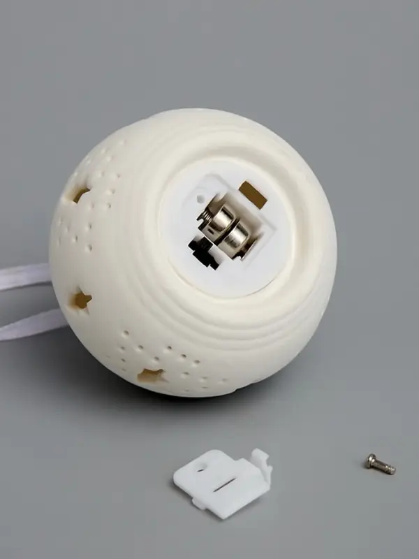 Ёлочный шар &laquo;Ёлочки&raquo;, 6.9&times;6.9&times;5.9 см, 1 LED, керамика, от батареек LR44&times;2, свечение тёплое белое