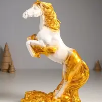 Фигура гипс &laquo;Победоносный конь&raquo;, 34&times;22&times;9 см, белый с золотом