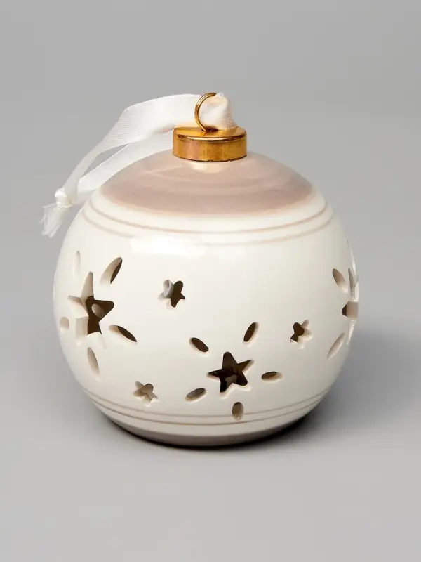 Ёлочный шар с подсветкой &laquo;Звёзды беж&raquo;, 10&times;8.8&times;8.8 см, 1 LED, керамика, от батареек LR44&times;3, керамика, свечение тёплое белое