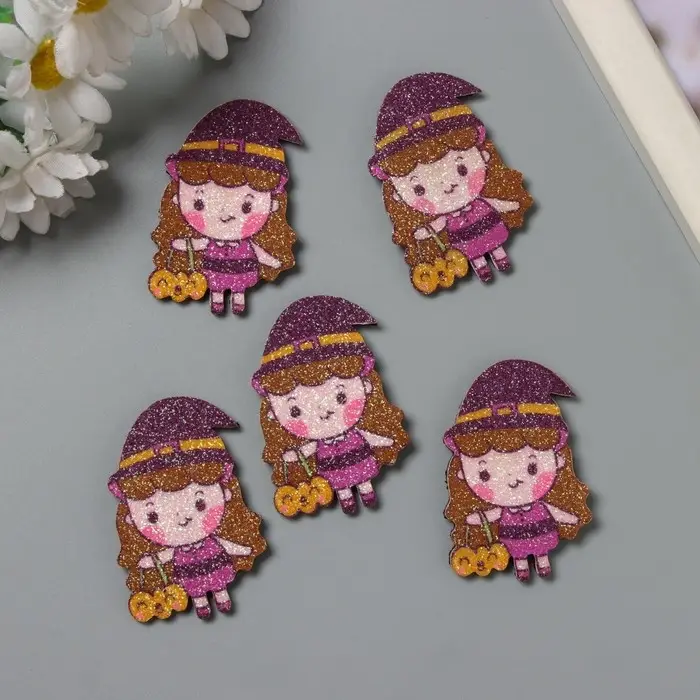 Декор для творчества войлок блеск "Ведьмочка с тыквой" 5х3,3 см