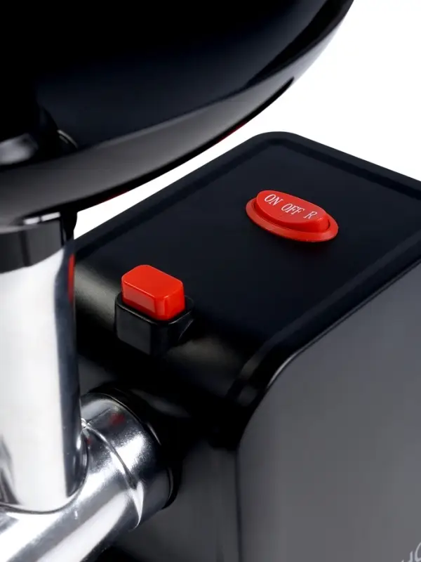 Мясорубка HomeStar STM-2039, 2000Вт, 1.5 кг/мин, 2 диска, реверс, черная Мясорубка HomeStar STM-2039, 2000Вт, 1.5 кг/мин, 2 диска, реверс, черная