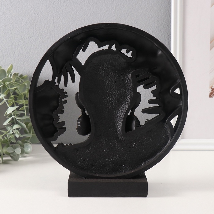 Сувенир полистоун бюст Сувенир полистоун бюст "Девушка в украшениях, в джунглях" чёрный 6х20,5х23 см