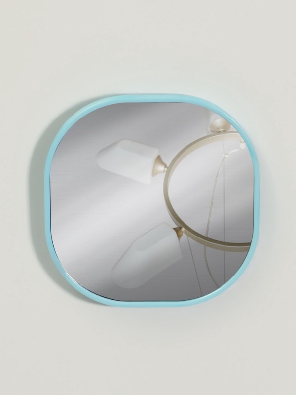 Зеркало карманное «Узор», с подставкой, 8 × 8 см, цвет голубой