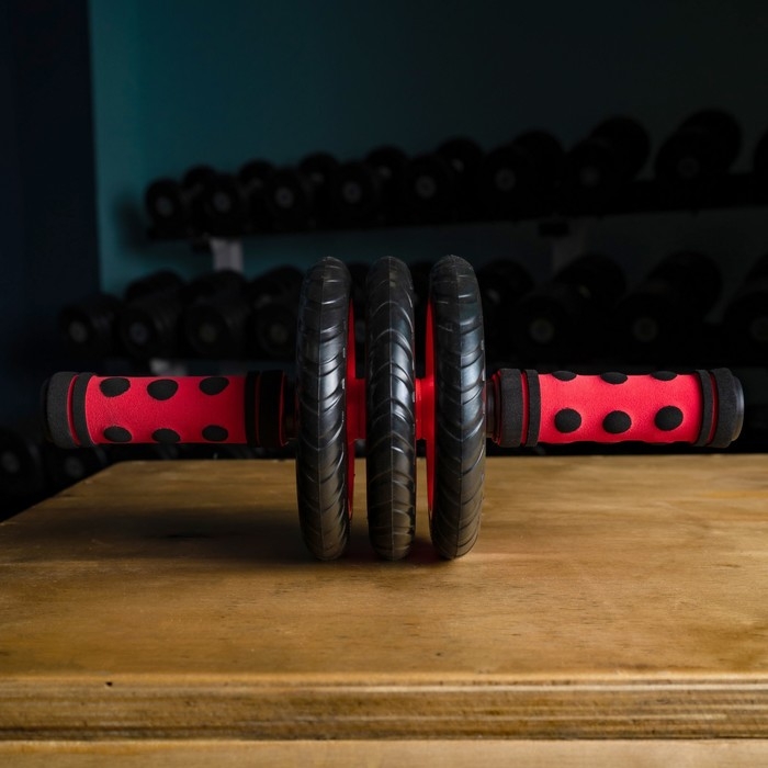 Ролик для пресса ONLITOP, 3 колеса, с ковриком, цвета МИКС Ролик для пресса ONLITOP, 3 колеса, с ковриком, цвета МИКС