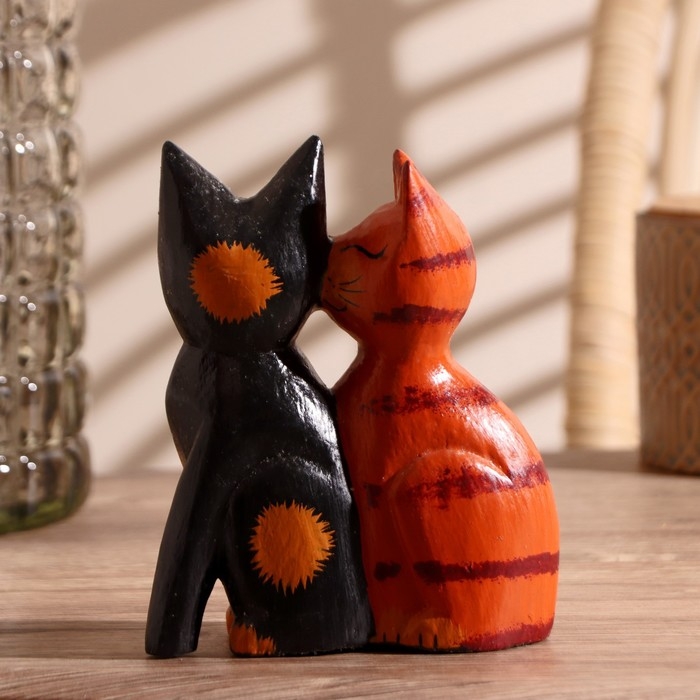 Интерьерный сувенир Интерьерный сувенир "Пара милых кошек" 15 см