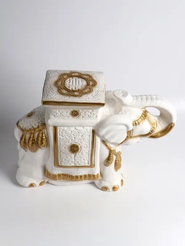 Фигура - подставка для мелочей &laquo;Слон&raquo;, столик, гипс, бело-золотой, 21&times;54&times;43 см