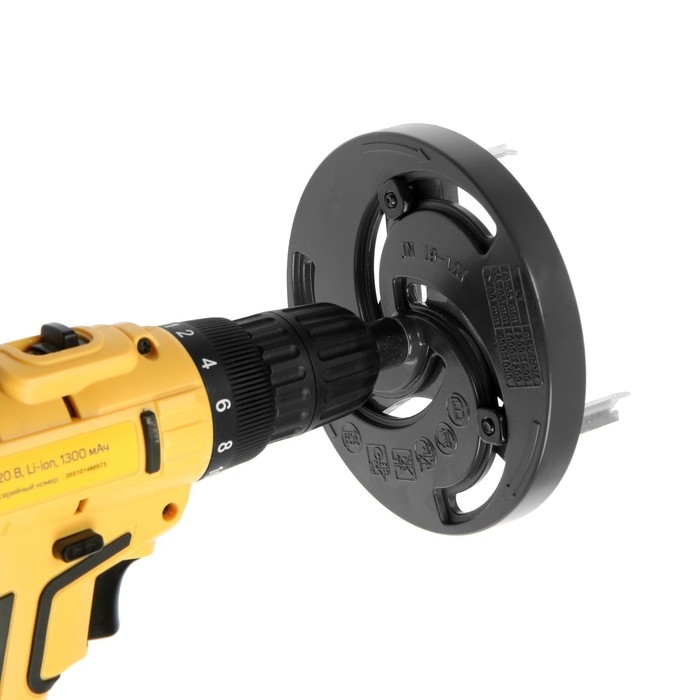 Сверло регулируемое по дереву, тонкому металлу, пластику ТУНДРА  Сверло регулируемое по дереву, тонкому металлу, пластику ТУНДРА "Балеринка", 19 - 127 мм