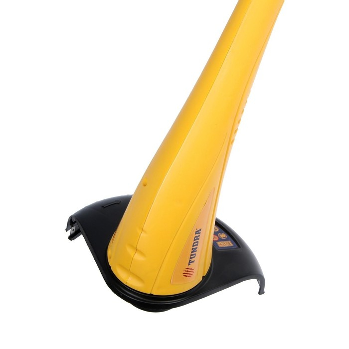 Электротриммер ТУНДРА, разборная штанга, катушка полуавтомат, скос 230 мм, 350 Вт Электротриммер ТУНДРА, разборная штанга, катушка полуавтомат, скос 230 мм, 350 Вт