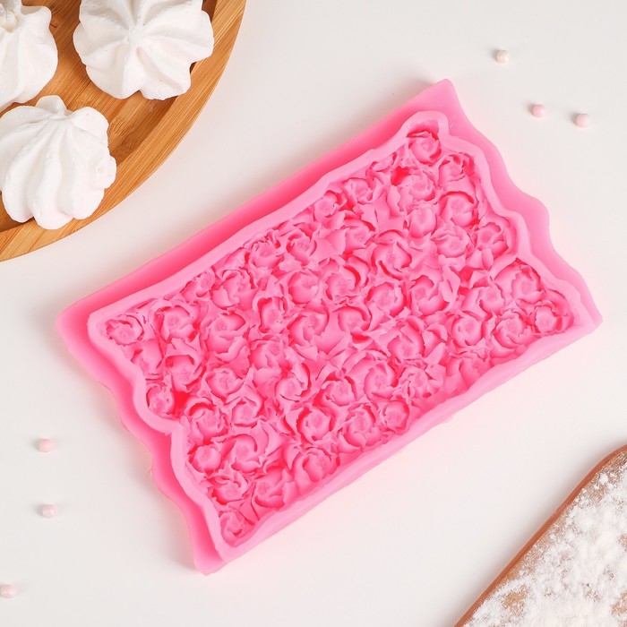 Молд «Ковер из роз», силикон, 17,5×10,7×2,3 см, цвет розовый Молд «Ковер из роз», силикон, 17,5×10,7×2,3 см, цвет розовый