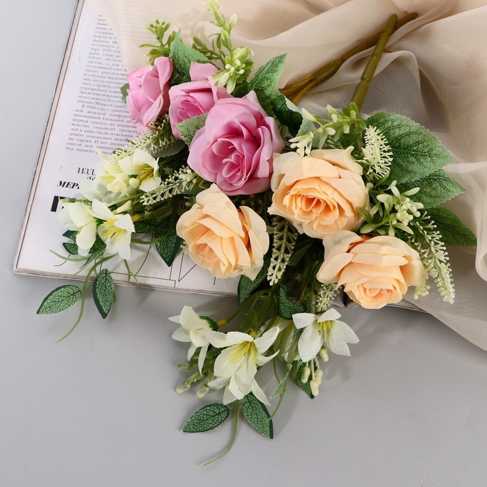 Букет Букет "Роза Лаура" 32 см, микс