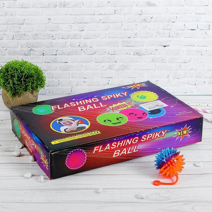 Мяч «Ёжик», световой, с пищалкой, 6,5 см, цвета МИКС Мяч «Ёжик», световой, с пищалкой, 6,5 см, цвета МИКС