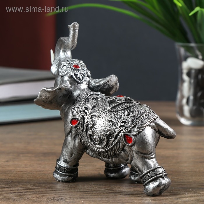 Сувенир полистоун Сувенир полистоун "Серебристый слон в попоне с рубинами" 13х7,5х15,5 см