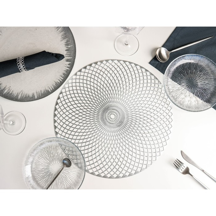 Салфетки сервировочные на стол Доляна «Вира», 4 шт, d=38 см, цвет серебряный Салфетки сервировочные на стол Доляна «Вира», 4 шт, d=38 см, цвет серебряный