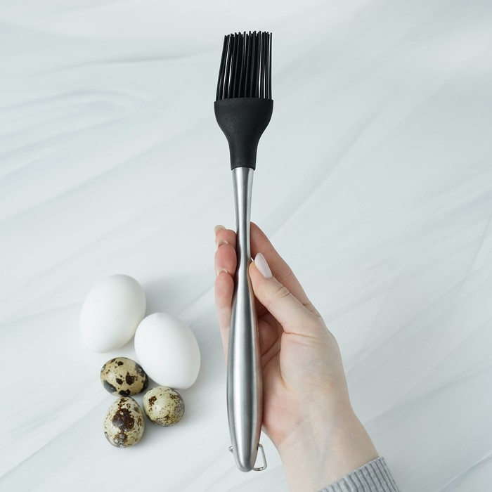 Кисть кулинарная Magistro Titan, 28 см, нержавеющая сталь Кисть кулинарная Magistro Titan, 28 см, нержавеющая сталь