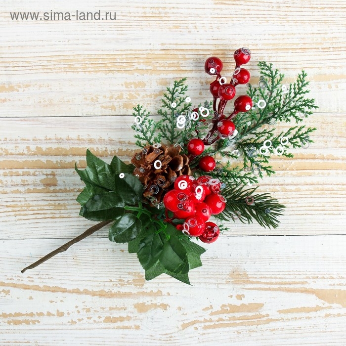 Декор  Декор "Зимняя магия" шишка листья хвоя ягоды 25 см