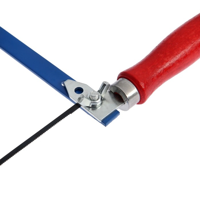 Лобзик ручной ТУНДРА, деревянная рукоятка, 250 мм Лобзик ручной ТУНДРА, деревянная рукоятка, 250 мм