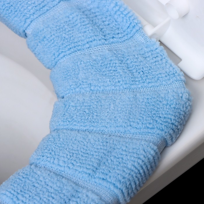 Мягкий чехол накладка на крышку и сиденье унитаза (голубая) Мягкий чехол накладка на крышку и сиденье унитаза (голубая)