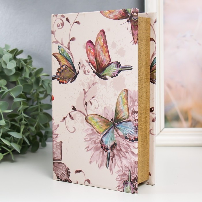 Сейф-книга дерево кожзам Сейф-книга дерево кожзам "Бабочки и астры" 21х13х5 см