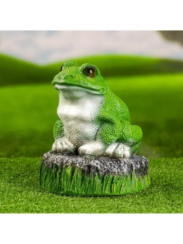 Садовая фигура из гипса &laquo;Лягушка на камне&raquo;, 22&times;20&times;22 см