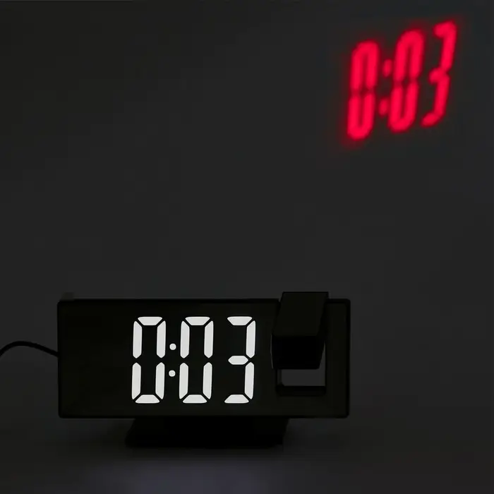 Часы-будильник электронные настольные с проекцией на потолок, 18.4&times;7.5 см, белая индикация