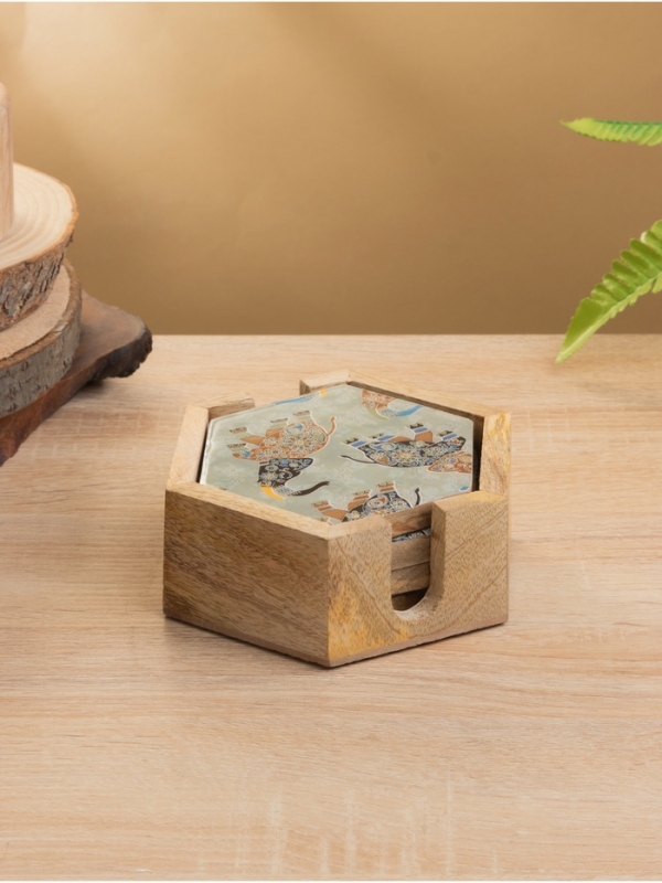 Подставка под горячее (набор 4 шт)  Подставка под горячее (набор 4 шт) "Мудрый слон" дерево манго 15х13х5 см