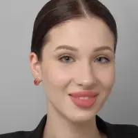 Серьги со стразами &laquo;Эдель. Ажурный овал&raquo;, красный в золоте