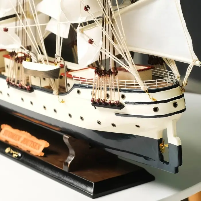 Сувенирная модель корабля &laquo;Витязь&raquo;, 79&times;55 см