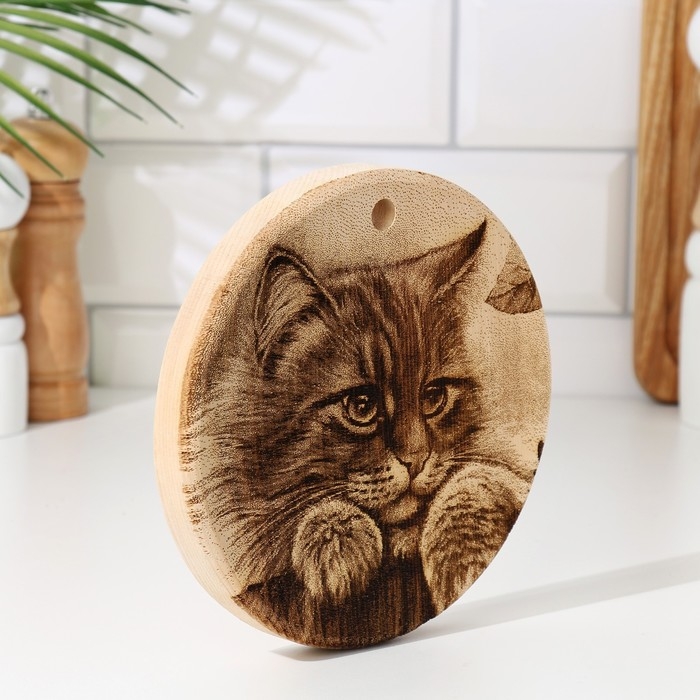 Доска из массива кедра «Кошка», круглая, 18 × 18 см №187