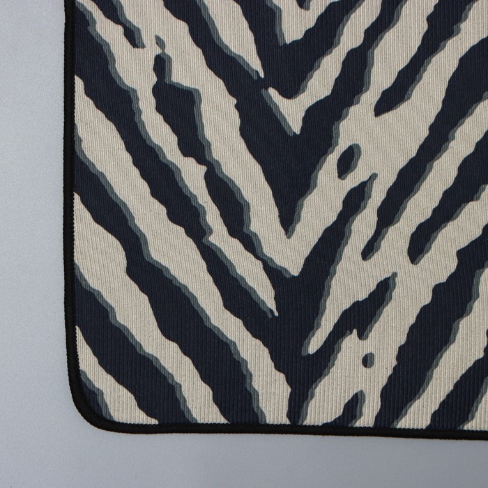 Набор ковриков для ванной и туалета Доляна «Зебра», 2 шт, 50×80 см, 50×40 см Набор ковриков для ванной и туалета Доляна «Зебра», 2 шт, 50×80 см, 50×40 см