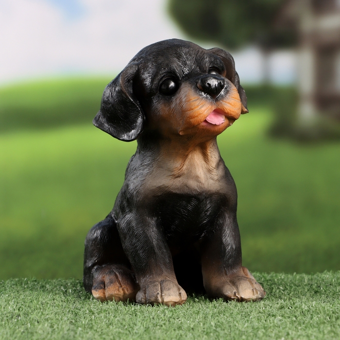 Садовая фигура "Щенок ротвейлера" 13х15х18см ///