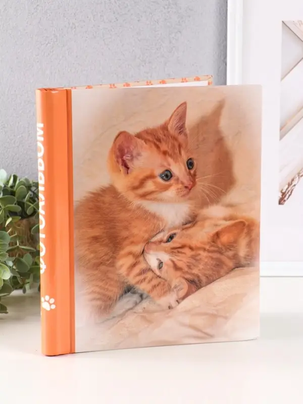 Фотоальбом 10 магнитных листов Фотоальбом 10 магнитных листов "Котята" 23X28см, пер-т внутр.спираль
