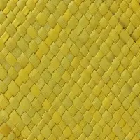 Сумка плетёная на застёжке из пандана, 41&times;16&times;50 см, жёлто-белая