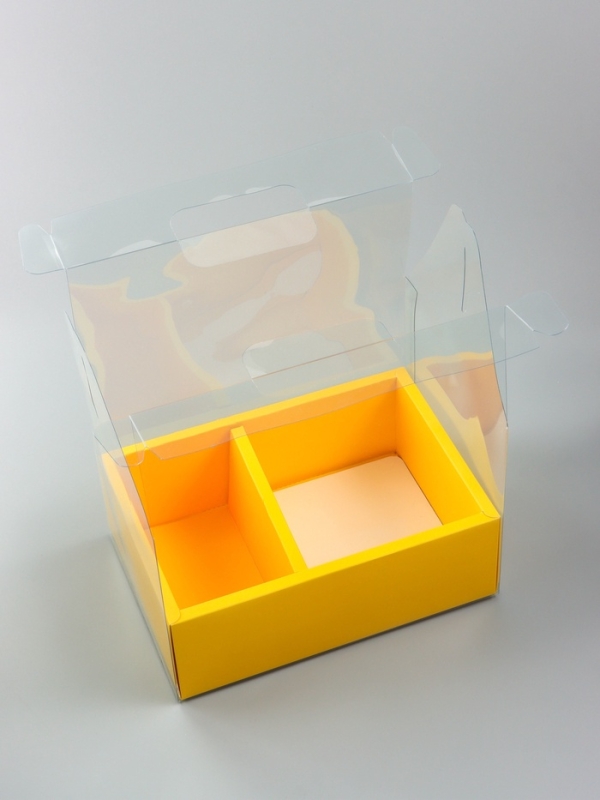 Коробка с PVC для цветов и десертов 26 х 18 х 30 см, желтый Коробка с PVC для цветов и десертов 26 х 18 х 30 см, желтый