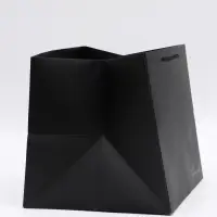 Пакет подарочный квадратный, упаковка, &laquo;Present&raquo;, 30&times;30&times;30 см