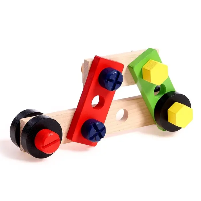 Игровой набор &laquo;Набор плотника и конструктор в чемоданчике&raquo; 7&times;30&times;23 см, 33 элемента