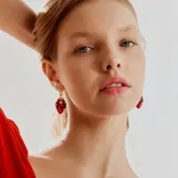 Серьги конго &laquo;Клубника в крапинку&raquo;, красные в золоте