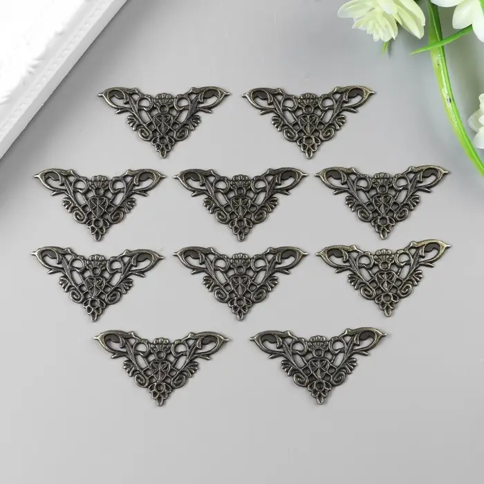 Уголок декоративный Уголок декоративный "Королевский" 3,5х3,5 см С-410