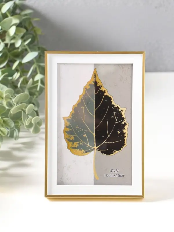 Фоторамка пластик 10х15 см "Современная классика" золото и белый 16х10,8х1,5 см