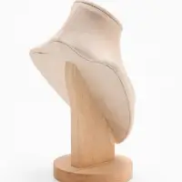 Бюст для украшений &laquo;Треугольная форма&raquo;, 15&times;9&times;20 см, h=20, бежевый