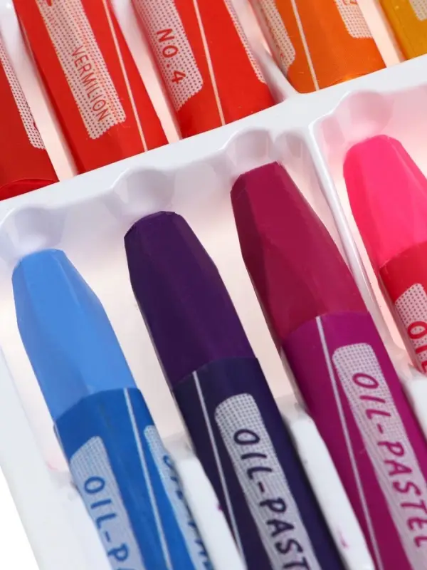 Пастель масляная 24 цвета, в бумажном держателе, в картонной коробке