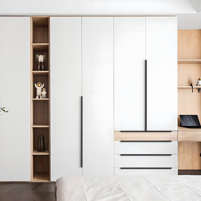 Ручка торцевая CAPPIO RT002BL, L=800 мм, м/о 768 мм, цвет черный Ручка торцевая CAPPIO RT002BL, L=800 мм, м/о 768 мм, цвет черный