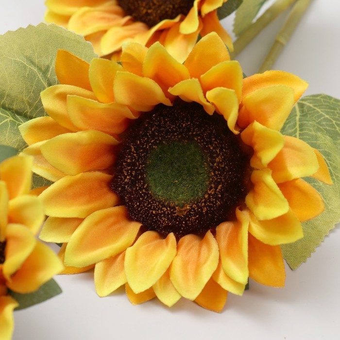 Цветы искусственные Цветы искусственные "Три подсолнуха" 15х90 см