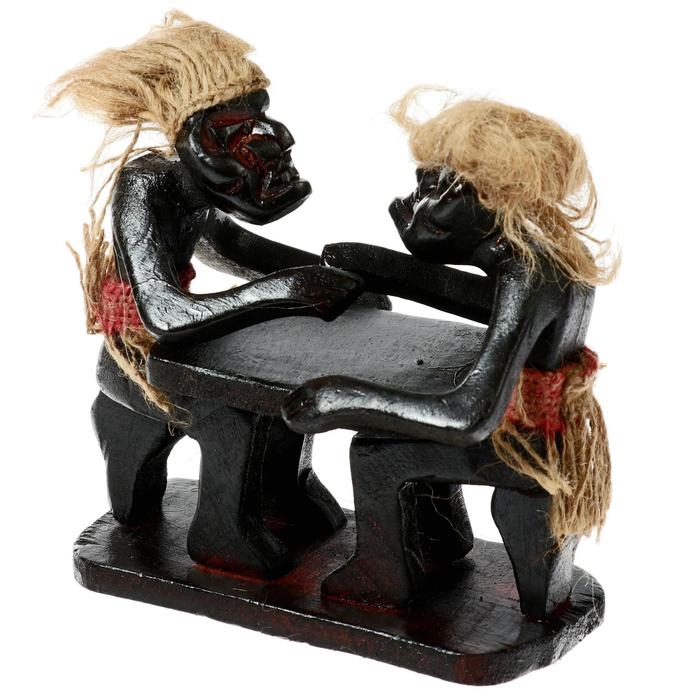 Сувенир «Аборигены и армреслинг», 18×16×9 см, дерево Сувенир «Аборигены и армреслинг», 18×16×9 см, дерево