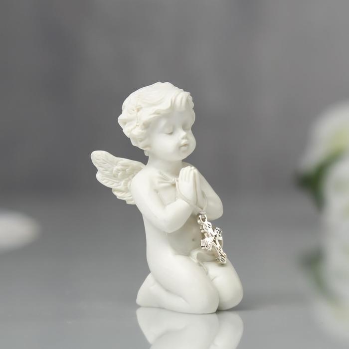 Сувенир полистоун Сувенир полистоун "Ангелочек с крестиком" 6х3х2,8 см