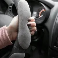 Спонжевая оплетка руля AVS SP-426M-GR ( размер M, серый) - Серия "Sponge"