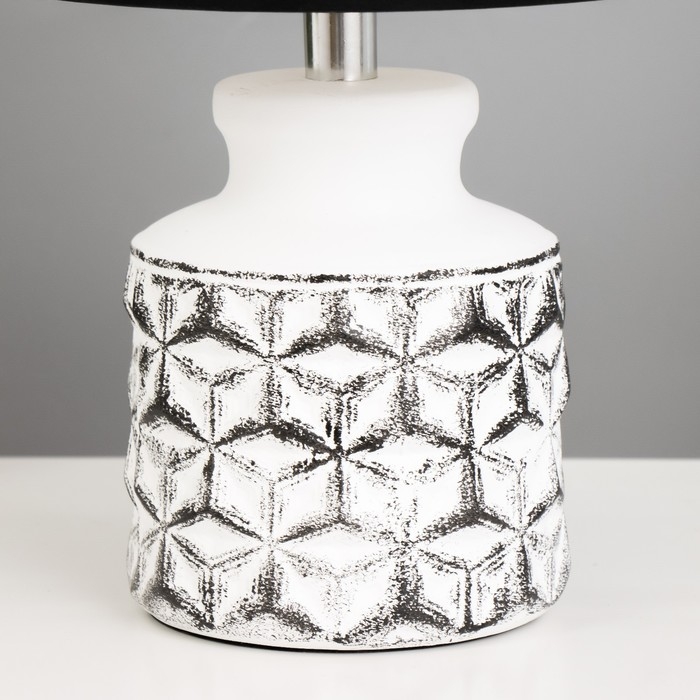 Настольная лампа Настольная лампа "Гетте" Е14 15Вт черный 31х20х20см RISALUX