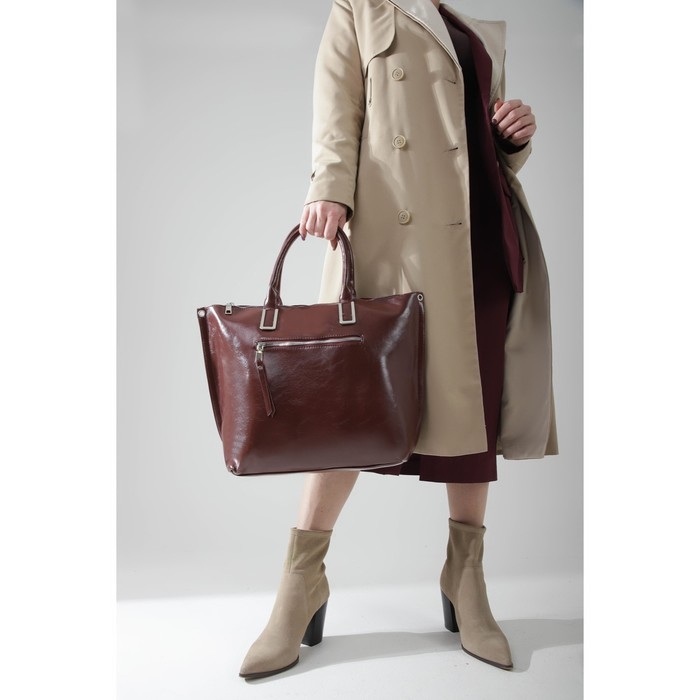 Сумка-тоут на молнии, наружный карман, длинный ремень, цвет коричневый