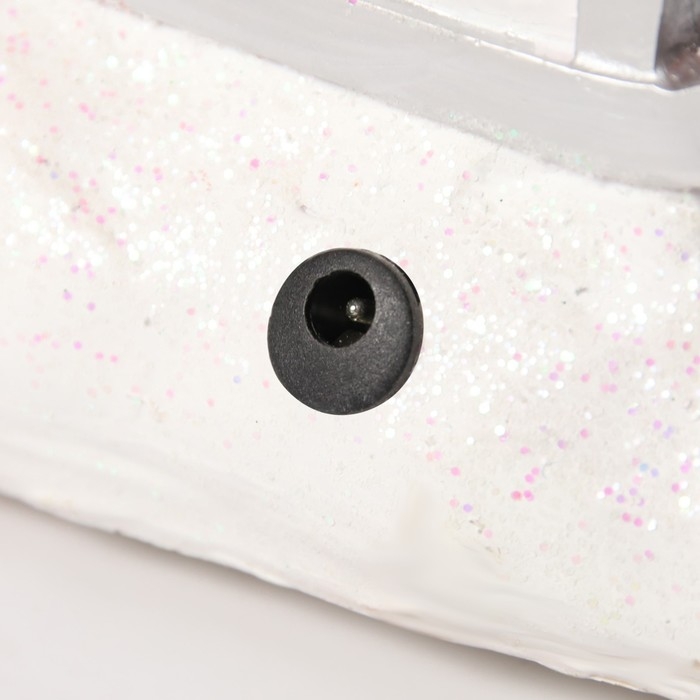 Светодиодная фигура «Вертолёт и Дед Мороз» 31.5 × 18 × 18 см, полистоун, батарейки ААх3 (не в комплекте), USB, свечение мульти Светодиодная фигура «Вертолёт и Дед Мороз» 31.5 × 18 × 18 см, полистоун, батарейки ААх3 (не в комплекте), USB, свечение мульти