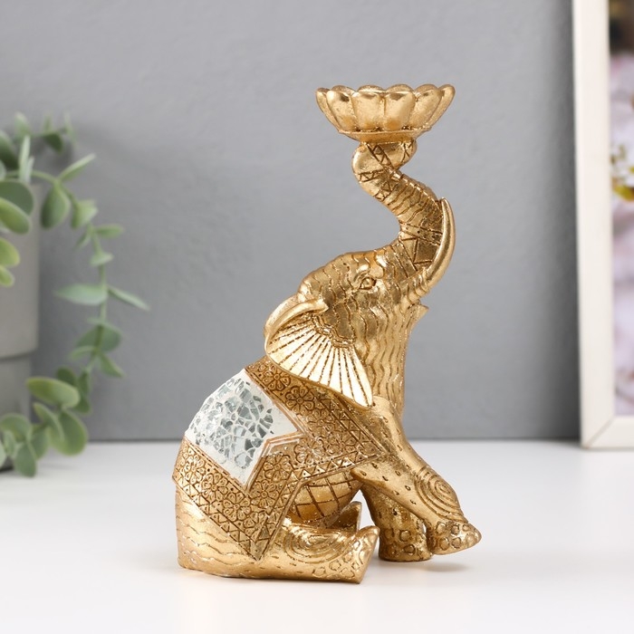 Подсвечник полистоун на 1 свечу Подсвечник полистоун на 1 свечу "Сидячий слоник с хоботом наверх" 7,5х10,5х16,2 см